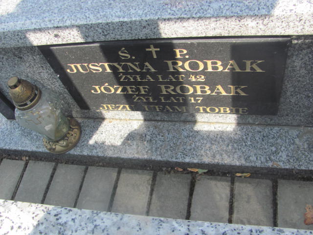 Justyna Robak Trześń - Grobonet - Wyszukiwarka osób pochowanych