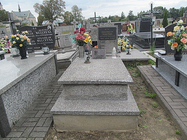 Grób Bronisław Jakubik